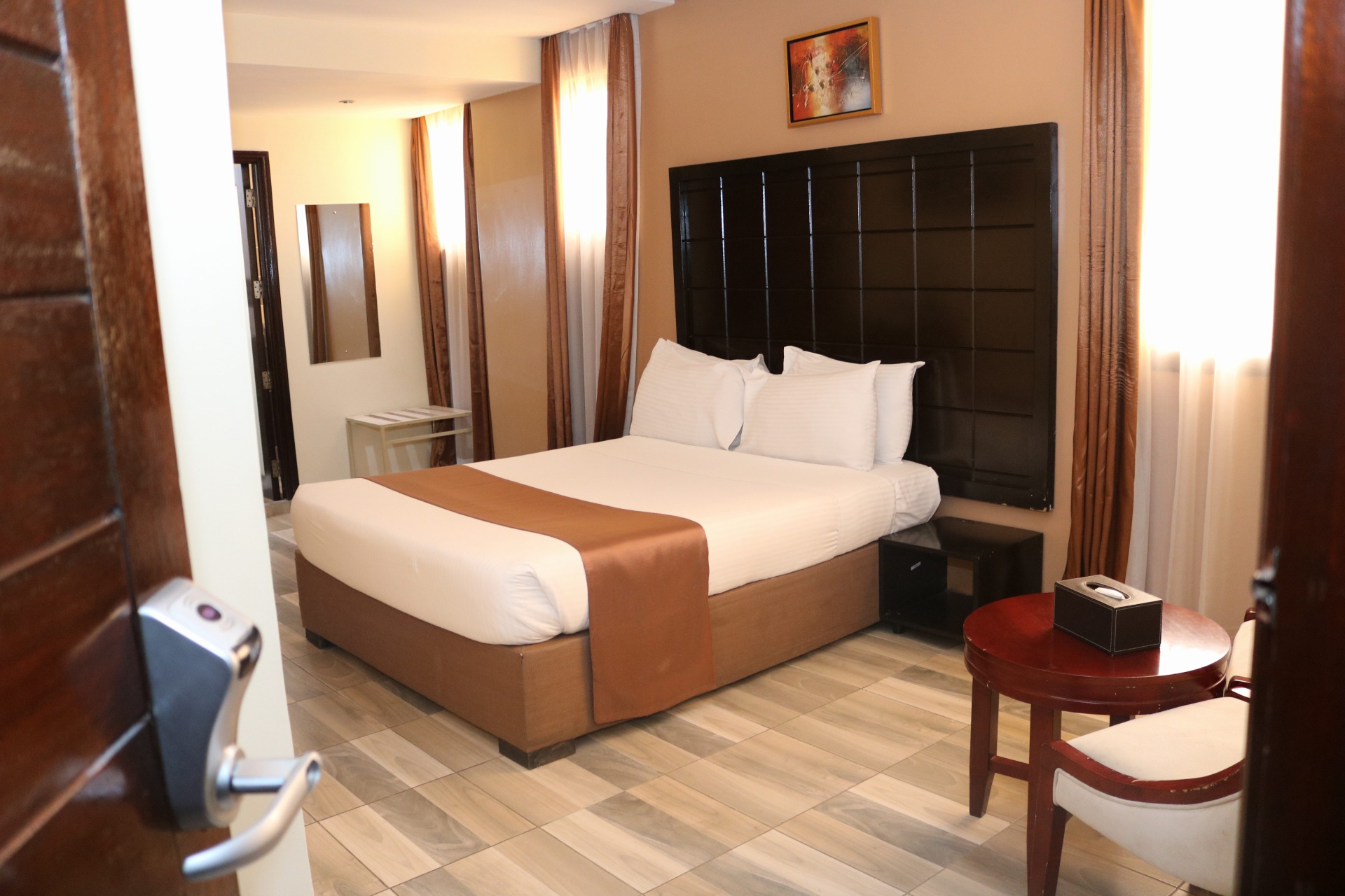 The Ciarion Hotel